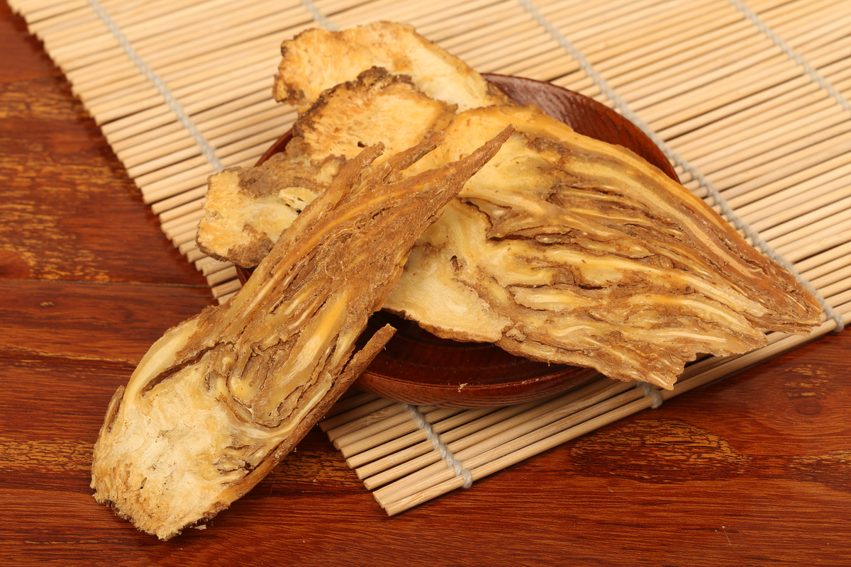 当归的功效与作用是啥?女性朋友吃了身体好。