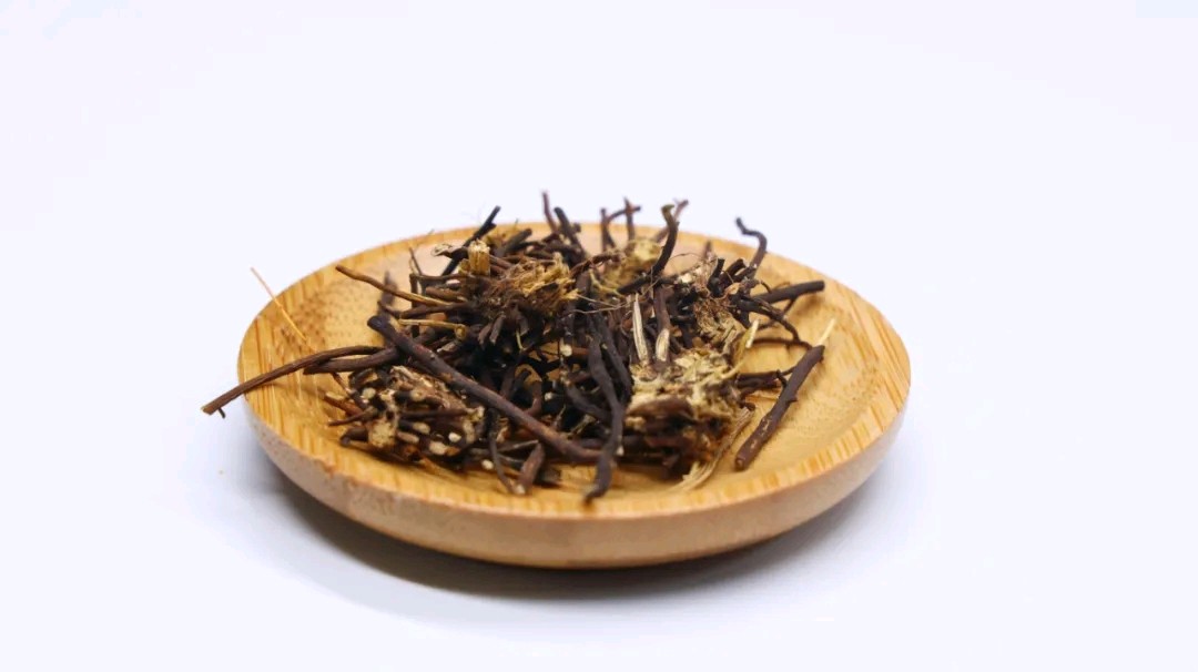 威灵仙的功效与作用:骨科医生都在用的中药